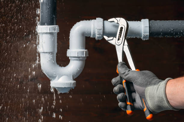 Professional Plumbing technician working in West Park, FL